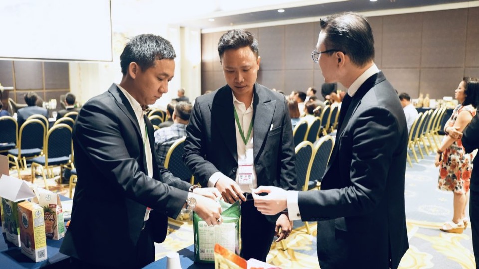 Bánh tráng không nhúng nước Tân Nhiên tại Thái Lan