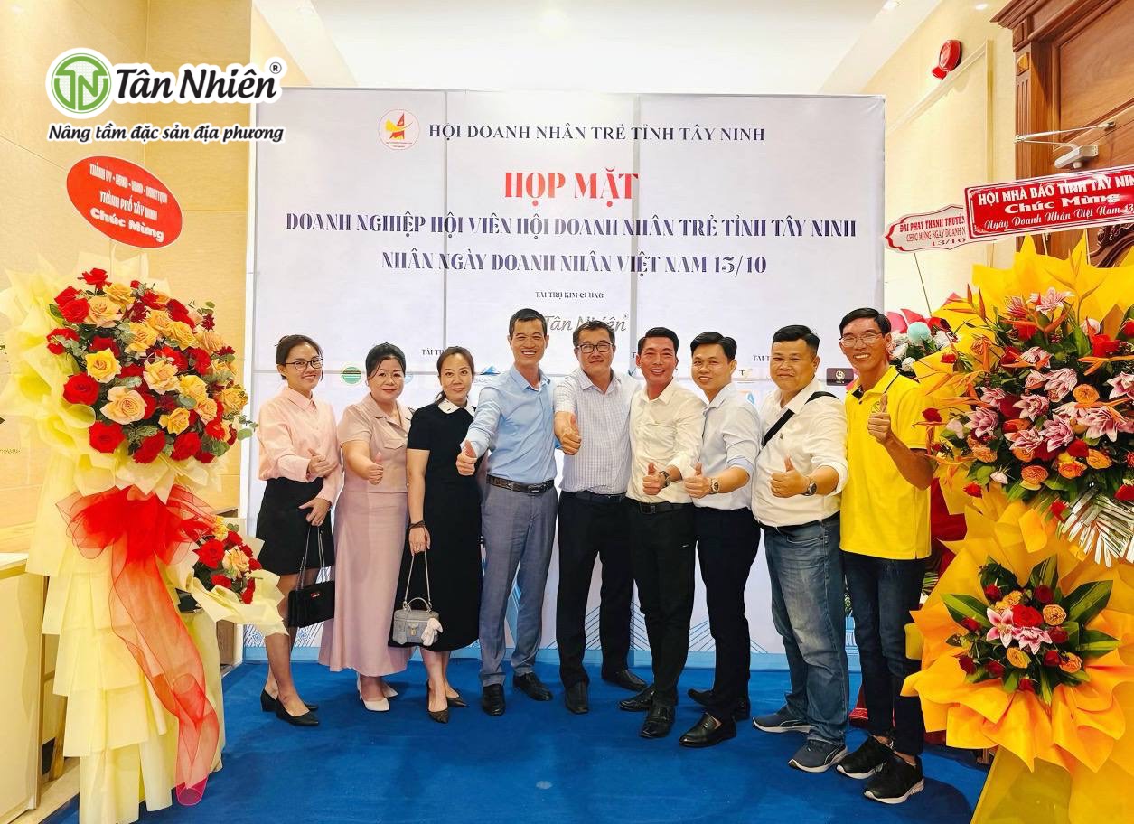 Hội Doanh nhân trẻ tỉnh Tây Ninh tổ chức buổi gặp mặt kỷ niệm "Ngày Doanh nhân Việt Nam" 4